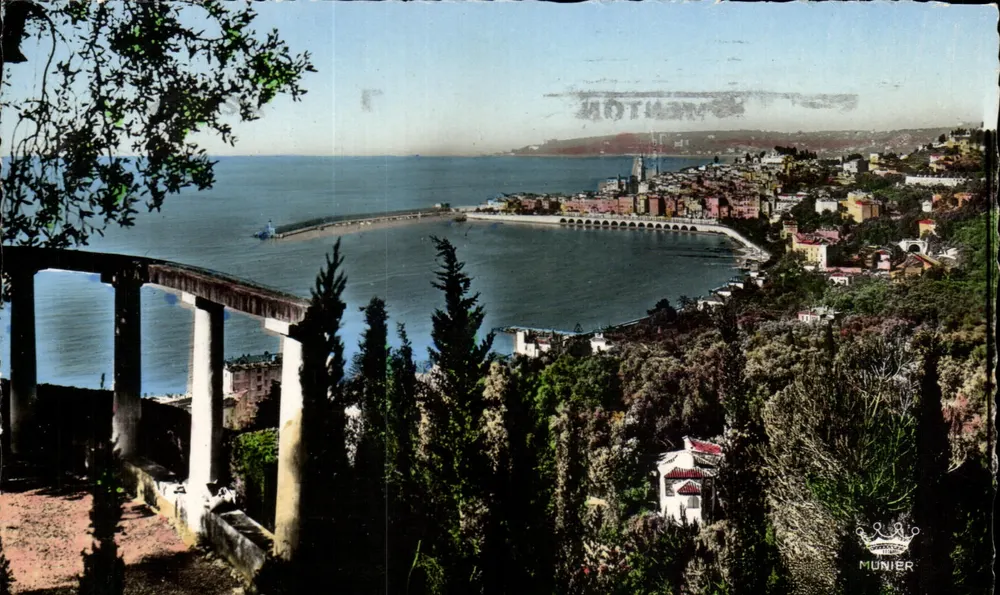 Menton — Widok ogólny z Garavan — Munier - Awers