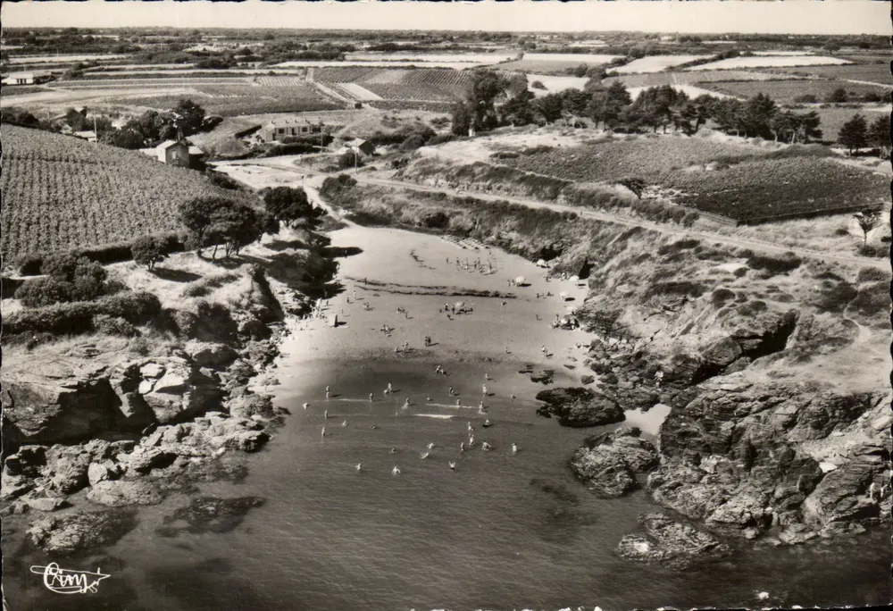 Ste-Marie-sur-Mer (L.-Inf.) — Le Porteau — Luftbild — Éditions J. Combier - Vorderseite