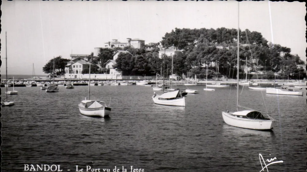 Bandol - O Porto visto da Ponta — vista do porto com barcos a vela — editor desconhecido, número de série não visível - Frente