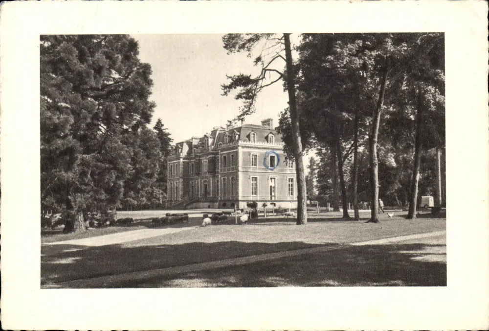 Castelo de Biozat — Casa de repouso « A. Fourny » — Les Artistes Paysagistes, série 5164 - Frente