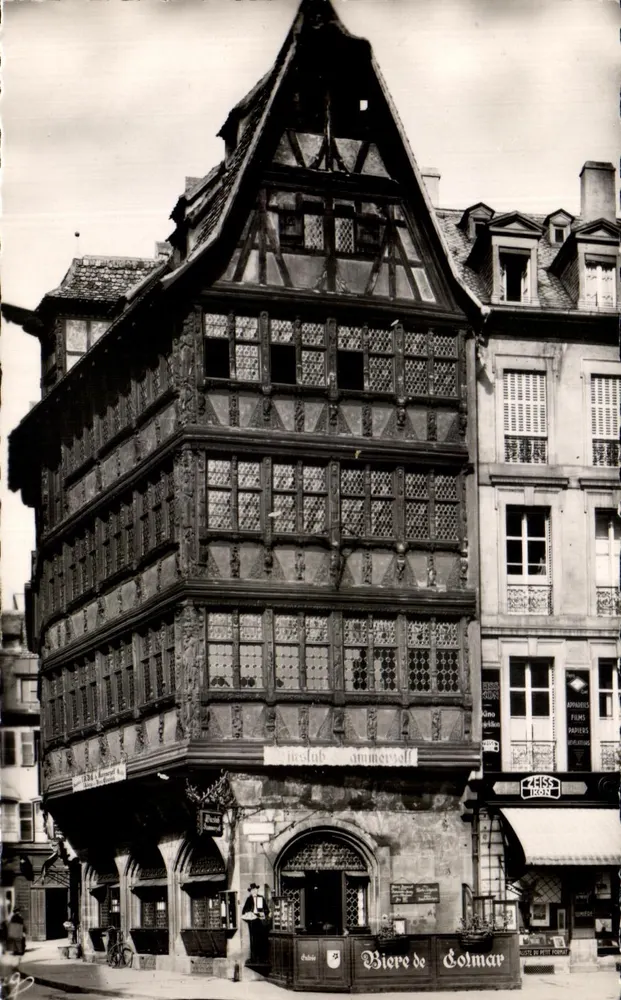 Strasbourg — Casa Kammerzell — Edições do Globo, Paris - Frente
