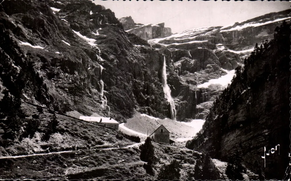 Cirque de Gavarnie — Der Eingang und das Cirque-Hotel — Les Éditions J. J. Jon - Vorderseite