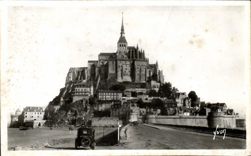 Monte Santo-Michel — vista panorâmica — Éditions d'Art YVON, Paris - Frente