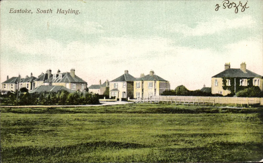 Eastoke, South Hayling — uitzicht op huizen — Serie Carponier, gedrukt in Engeland - Voorkant
