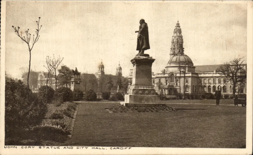 Beeld van John Cory en City Hall, Cardiff — gedrukt in Engeland - Voorkant