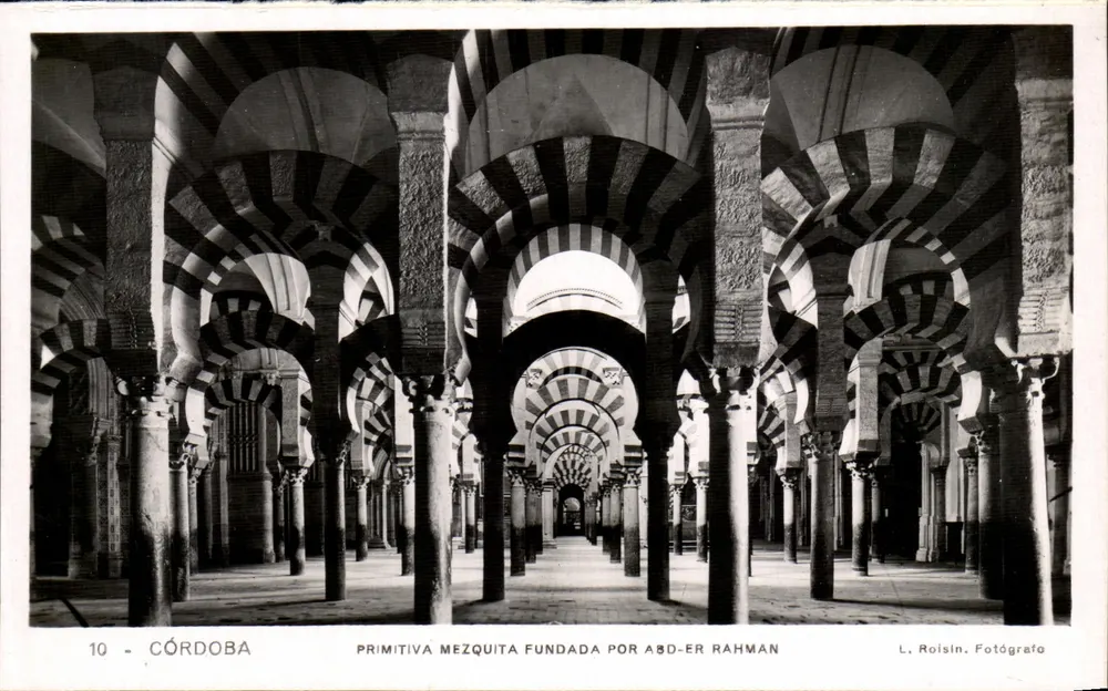 Córdoba — Ursprüngliche Moschee, gegründet von Abd-el-Rahman — L. Roisin, Fotograf - Vorderseite