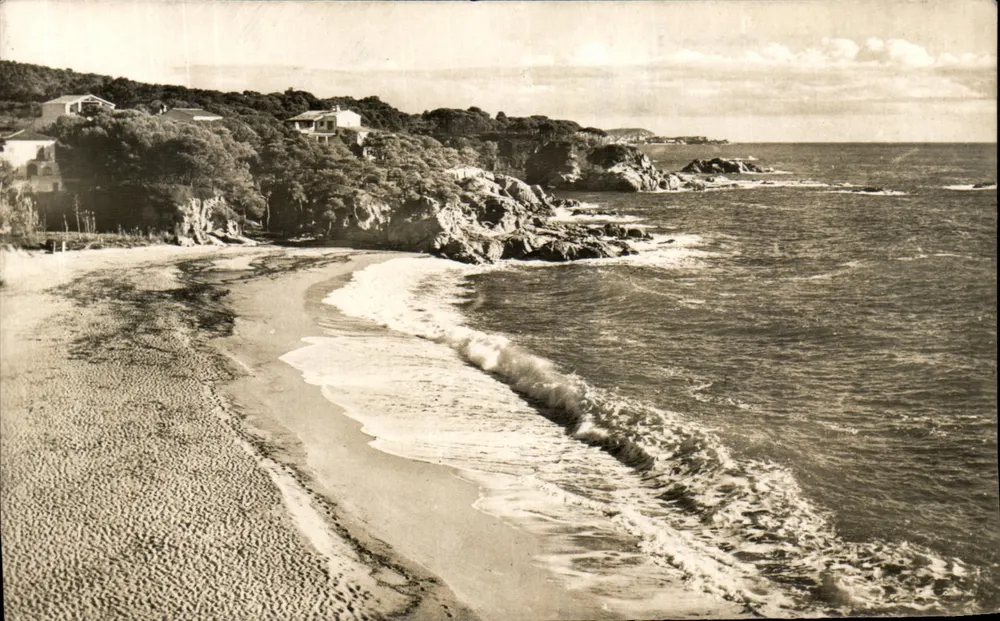 Praia de Aro - Gerona — Hotel Sais — carta postal fotográfica - Frente