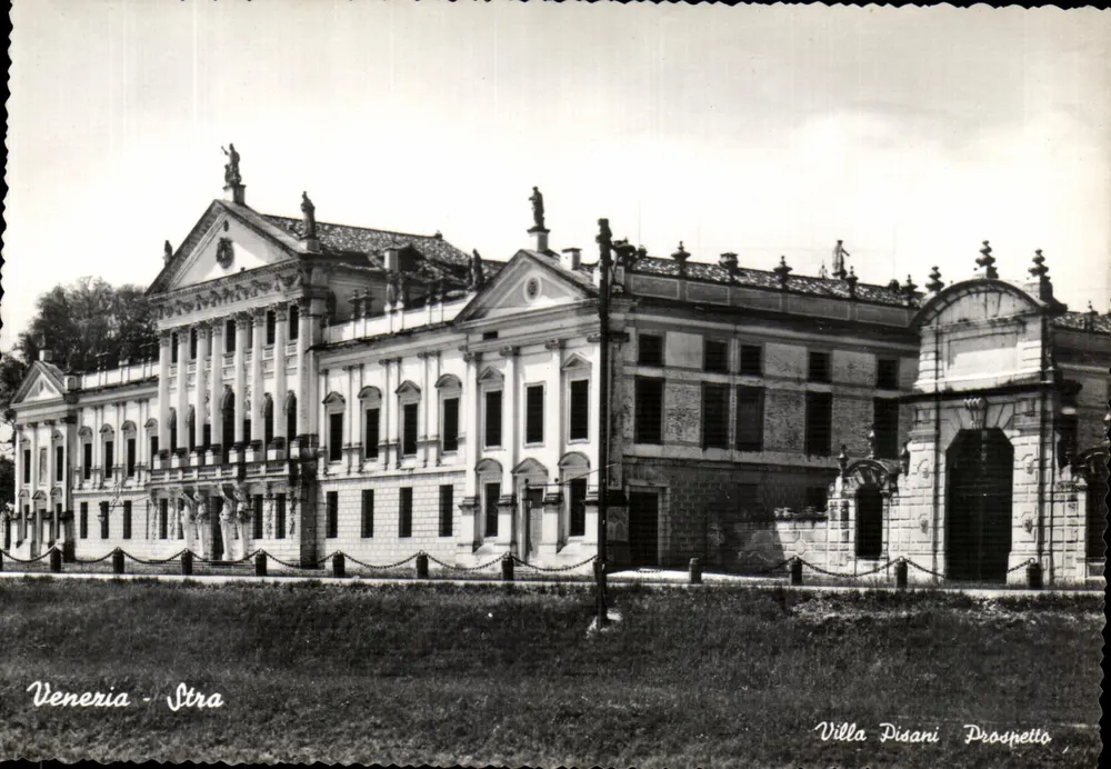 Villa Pisani - Vista frontal - Bromofoto Milano - Frente