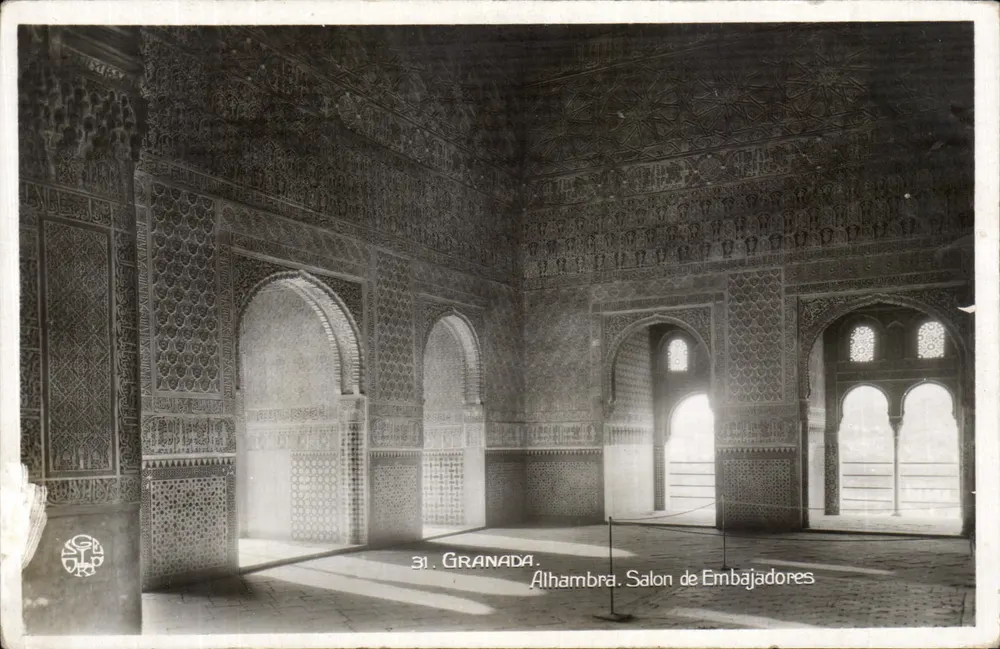 Alhambra. Salão dos Embaixadores — Granada — Edição da Sociedade Geral Espanhola de Livraria, Madrid - Frente