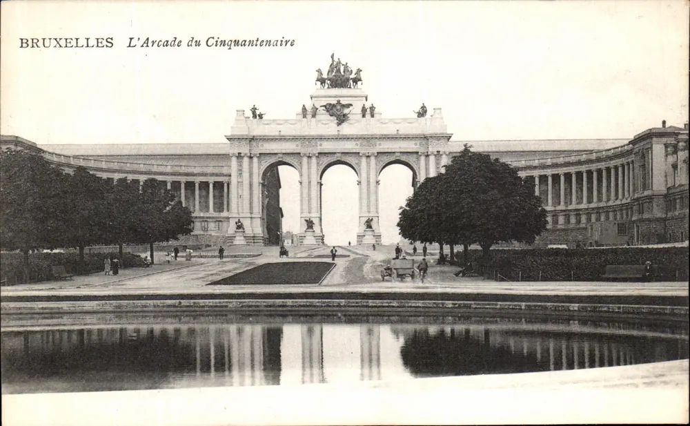Bruxelas — A Arco do Cinquentenário — editor não visível - Frente