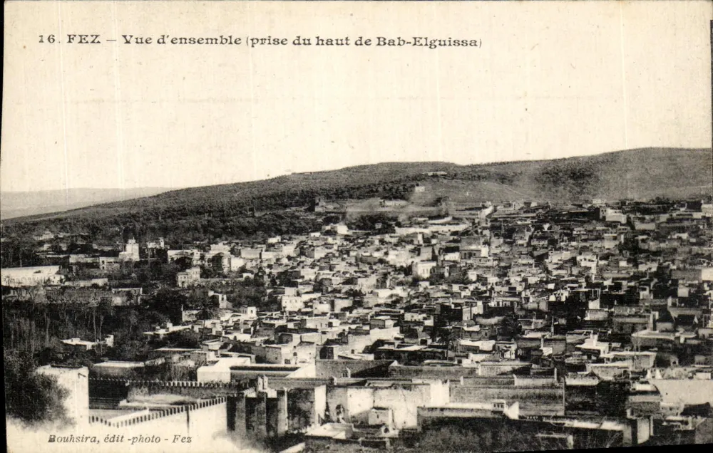 Fès — Blick auf die Stadt (aufgenommen von oben am Bab-Elguissa) — Bouhsira, Fotoverlag - Fès - Vorderseite