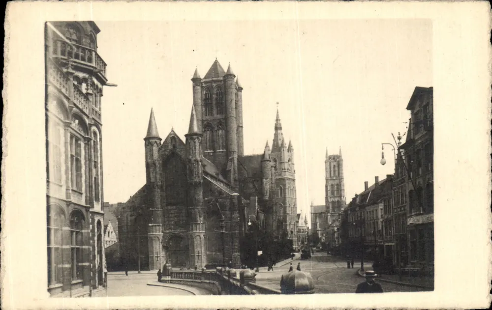 Gand — Vista da catedral de São Bavo — Editor Papier Bromare em La Cuve - Frente