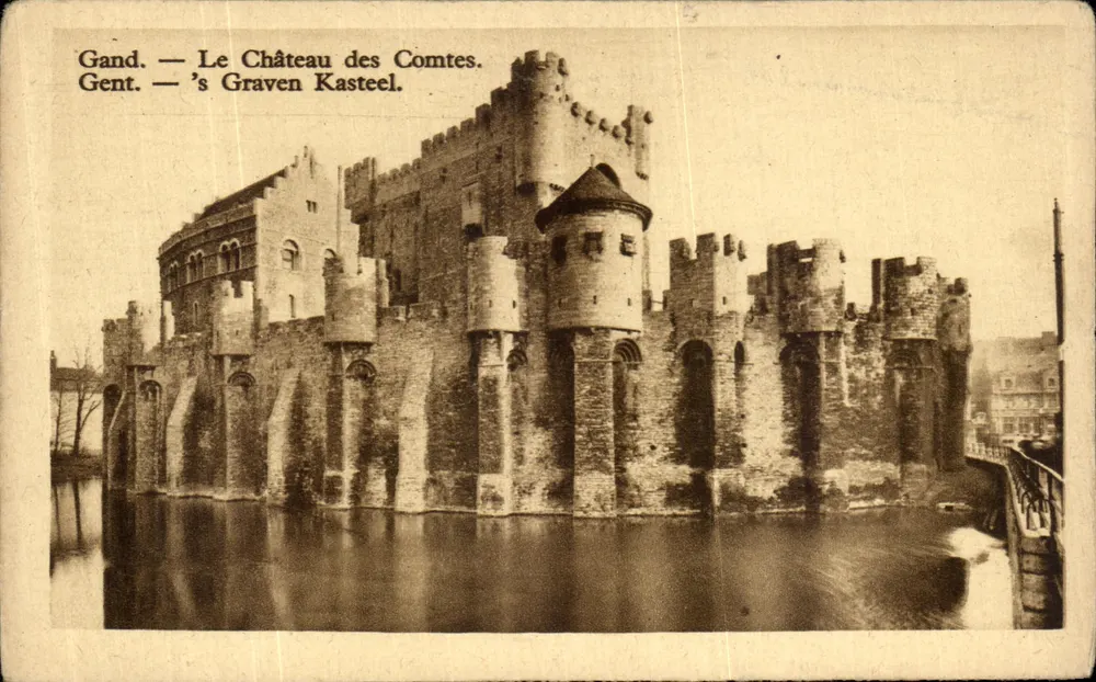 Gand — O Castelo dos Condes — Gent — ’s Graven Kasteel - Frente