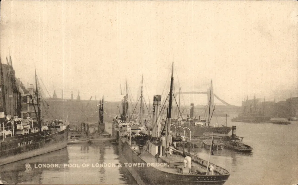 Pool of London & Tower Bridge — Hafenansicht — Tuck's Post Card n°2802 - Vorderseite