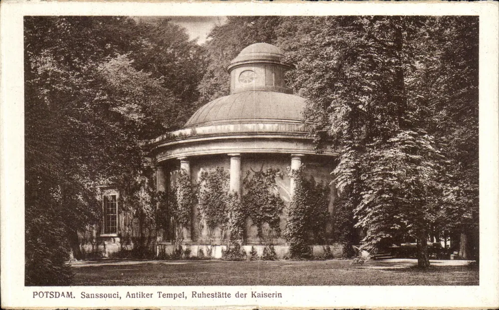 Sanssouci, Oude tempel, Rustplaats van de keizerin — J. Wohltat Berlijn, Nr. 99 - Voorkant
