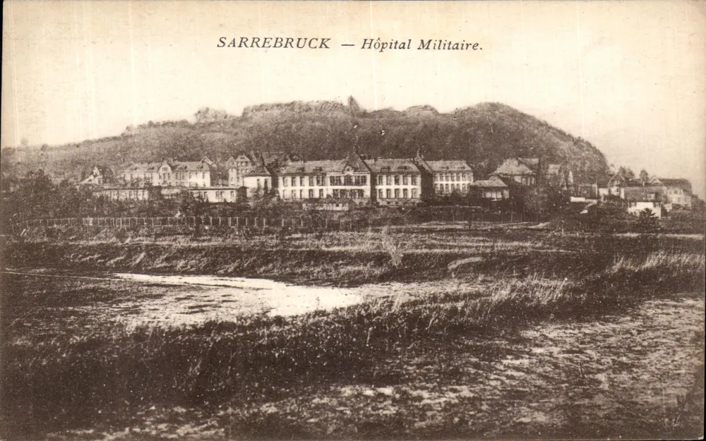 Sarrebruck — Militärkrankenhaus. - Vorderseite
