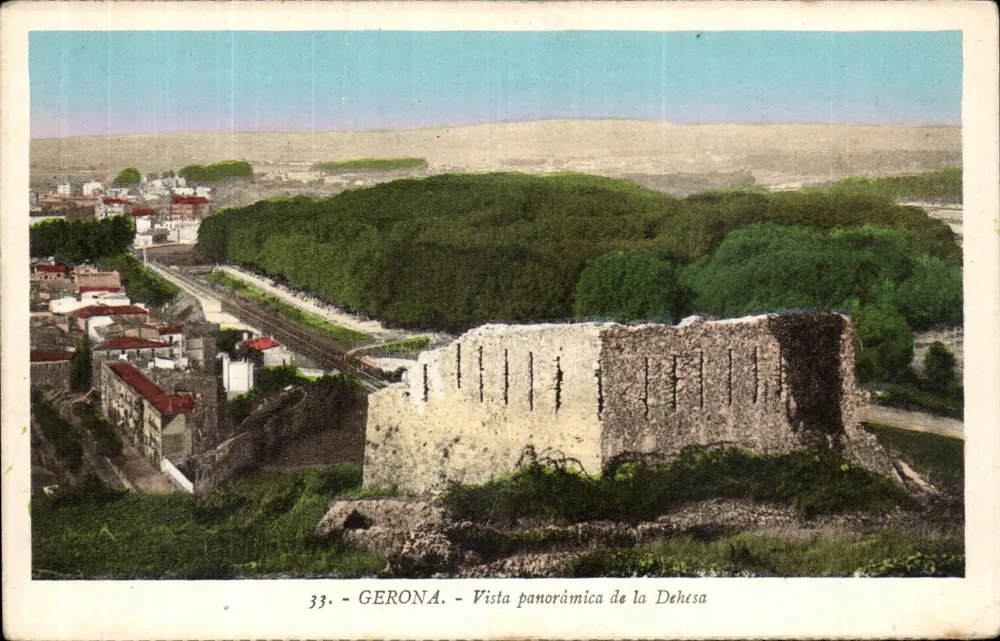 Gérone — Vue panoramique de la Dehesa — L. Holsín, lot., Barcelone, n° 33 - Vorderseite