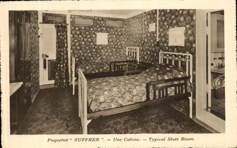 Paquebot "SUFFREN" — Uma Cabine — Typical State Room - Frente