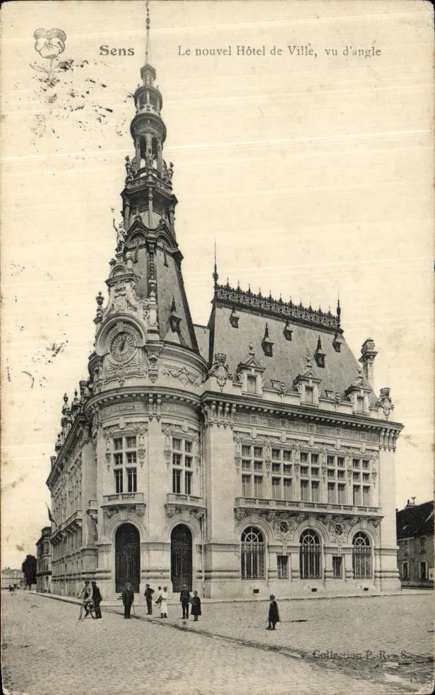 Sens — Le nouvel Hôtel de Ville, vu d'angle — Collection P. Rens - Vorderseite