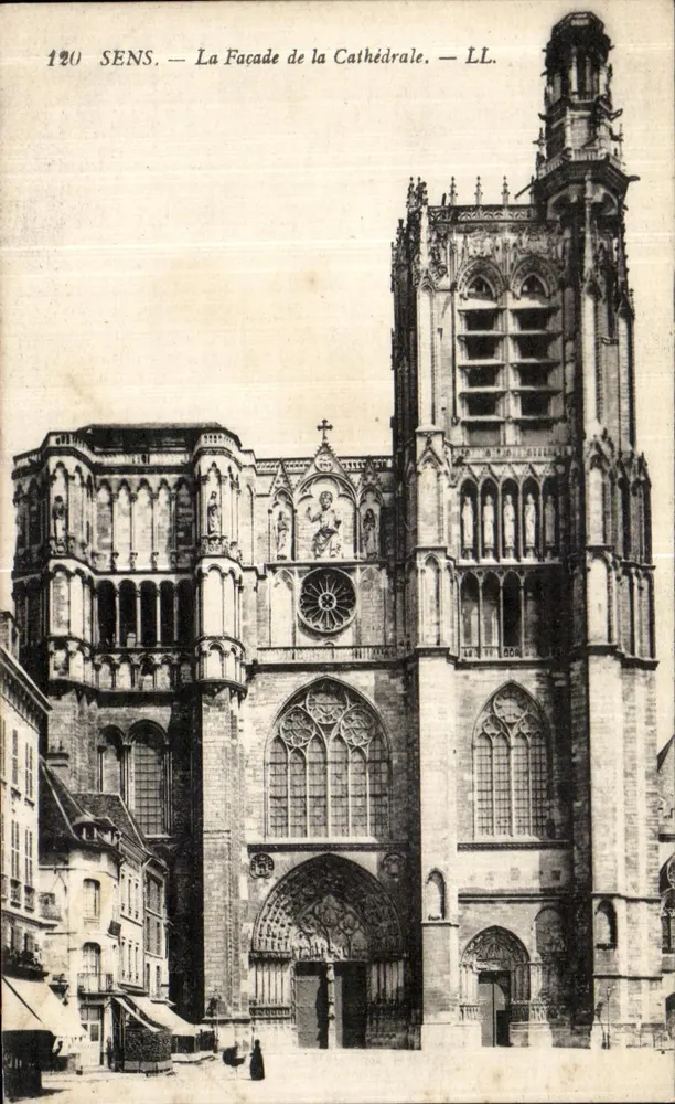 Sens — A Facha da Catedral — LL. - Frente