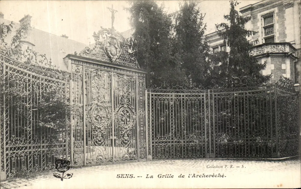 SENS — A Grade do Arcebispo — Coleção P. R. - S. - Frente