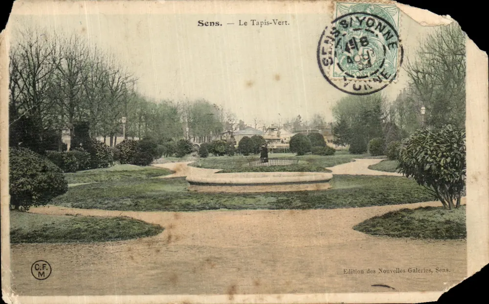 Sens — Le Tapis-Vert — Édition des Nouvelles Galeries, Sens. - Frente