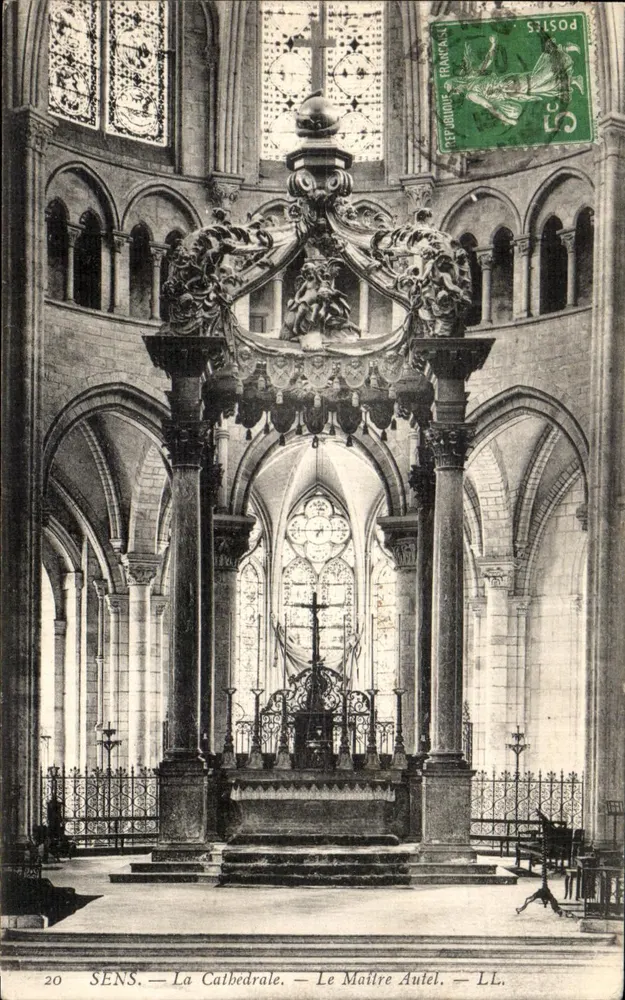 Sens — La Cattedrale — L'Altare Maggiore — LL. - Recto