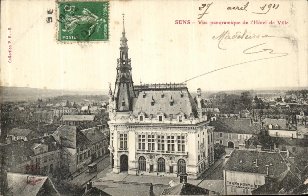 SENS - Panoramablick auf das Rathaus — Sammlung P. R.-S. - Vorderseite