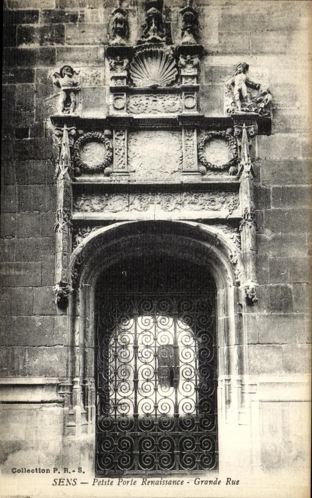 SENS — Kleine Renaissance-Tür — Hauptstraße — Sammlung P. R.-S. - Vorderseite