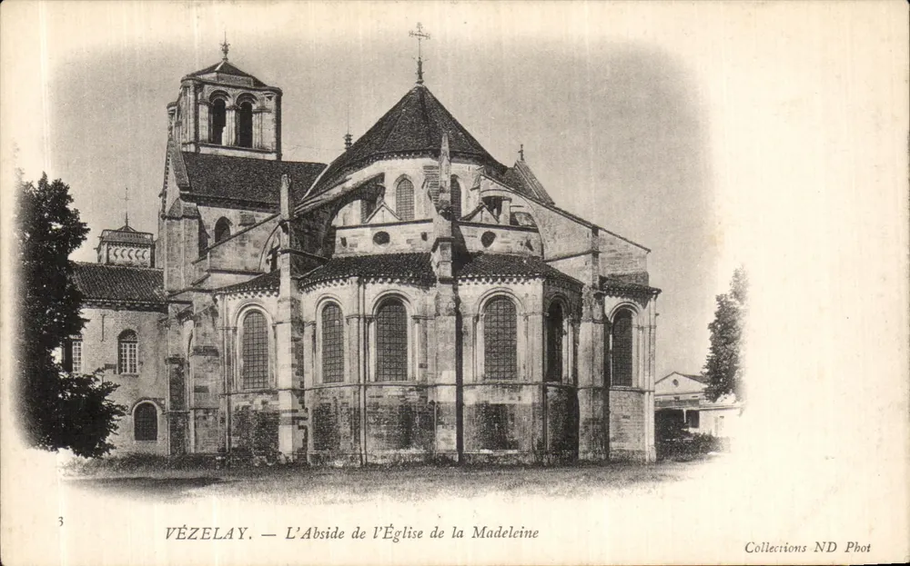Vézelay — Die Apsis der Kirche der Madeleine — Collections ND Phot - Vorderseite