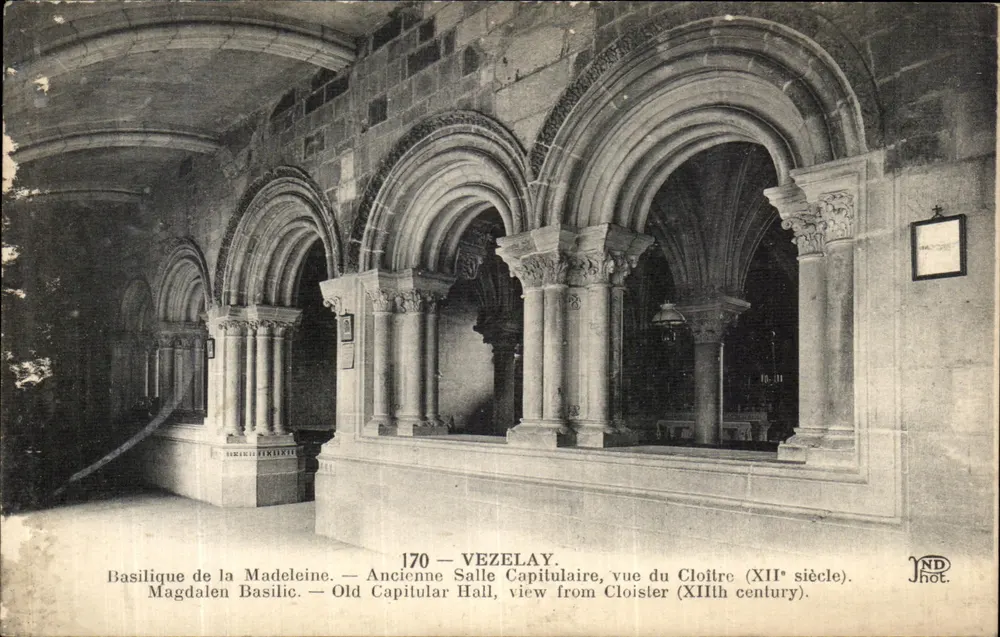Basilique de la Madeleine — Ancienne Salle Capitulaire, Ansicht des Cloisters (12. Jahrhundert) — NDH, n° 170 - Vorderseite