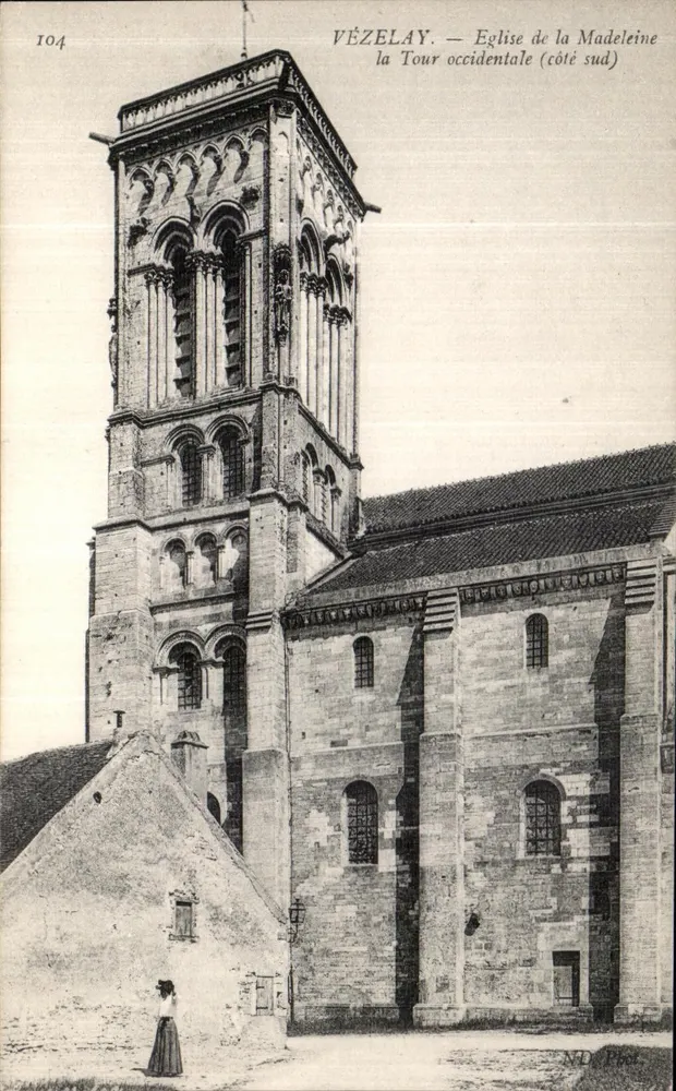 Vézelay — Kirche der Madeleine (Westturm, Südseite) — N.D. Floc - Vorderseite