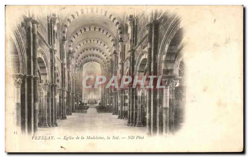 Vézelay — Kirche der Madeleine, die Kirchenschiff — ND Pbot - Vorderseite