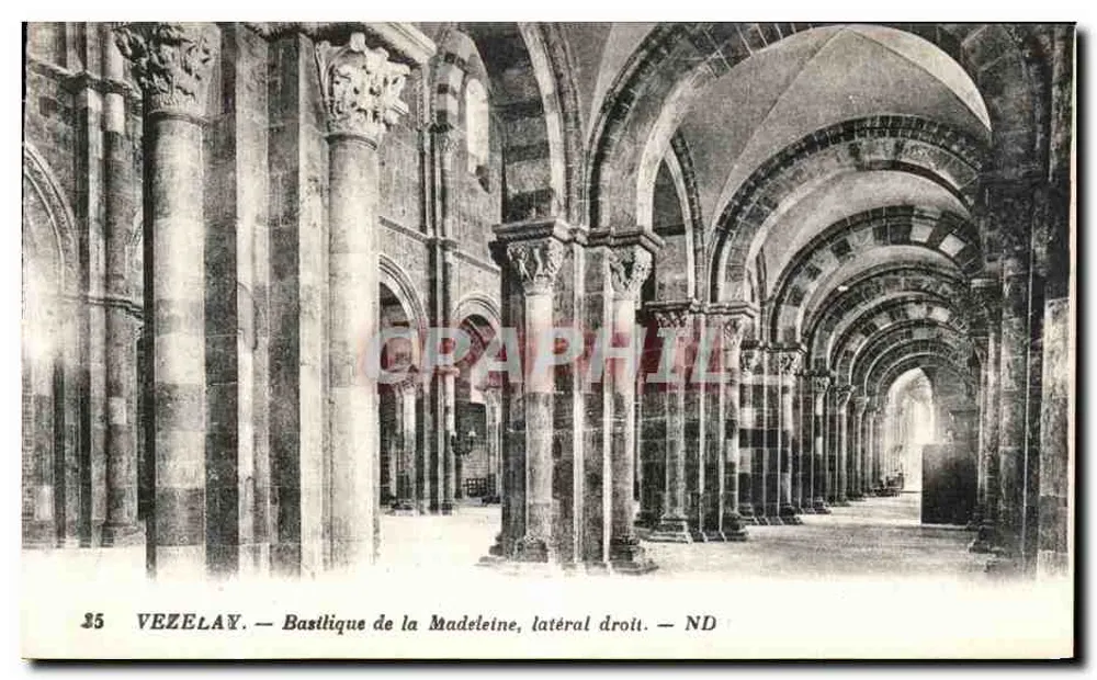 Vézelay — Basilique de la Madeleine, rechte Seite — ND - Vorderseite