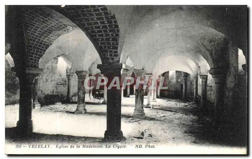 Vézelay — Igreja da Madeleine, A Cripta — ND. Phot. - Frente