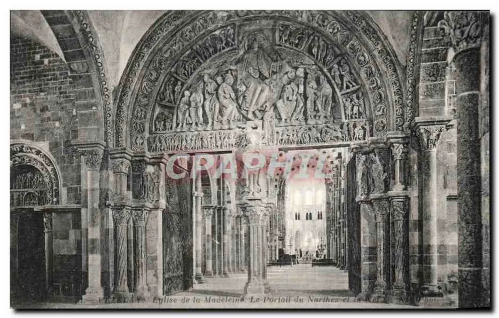 Kirche der Madeleine — Portal des Narthex und Refektorium — Vichy - Vorderseite