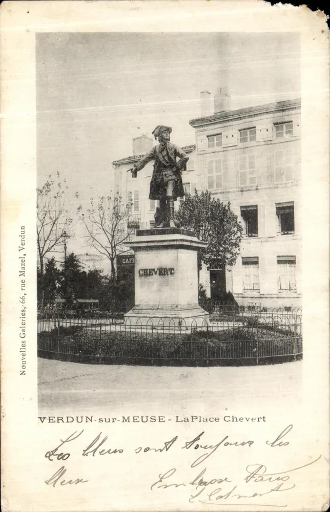 Verdun-sur-Meuse — La Place Chevert avec statue de Chevert — éditeur Nouvelles Galeries, 66, rue Mazel, Verdun - Awers