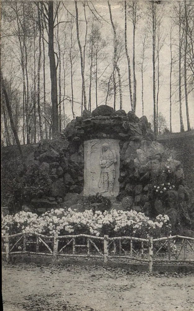 Bitsch i. Lothr. — Denkmal in den Festungsanlagen — Ausstellung von J. Flick, Bildhauer - Vorderseite