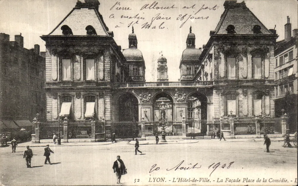 LYON - Das Rathaus - Die Fassade der Place de la Comédie - 52 - Vorderseite