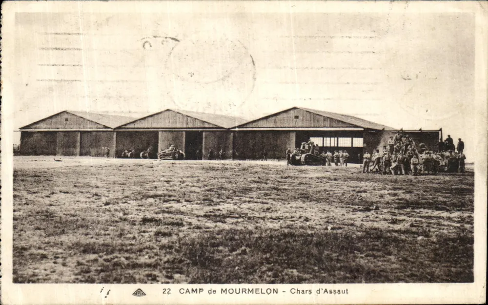 Camp de Mourmelon — Chars d'Assaut — éditeur Cie Alsacienne des Arts Photographiques - Voorkant