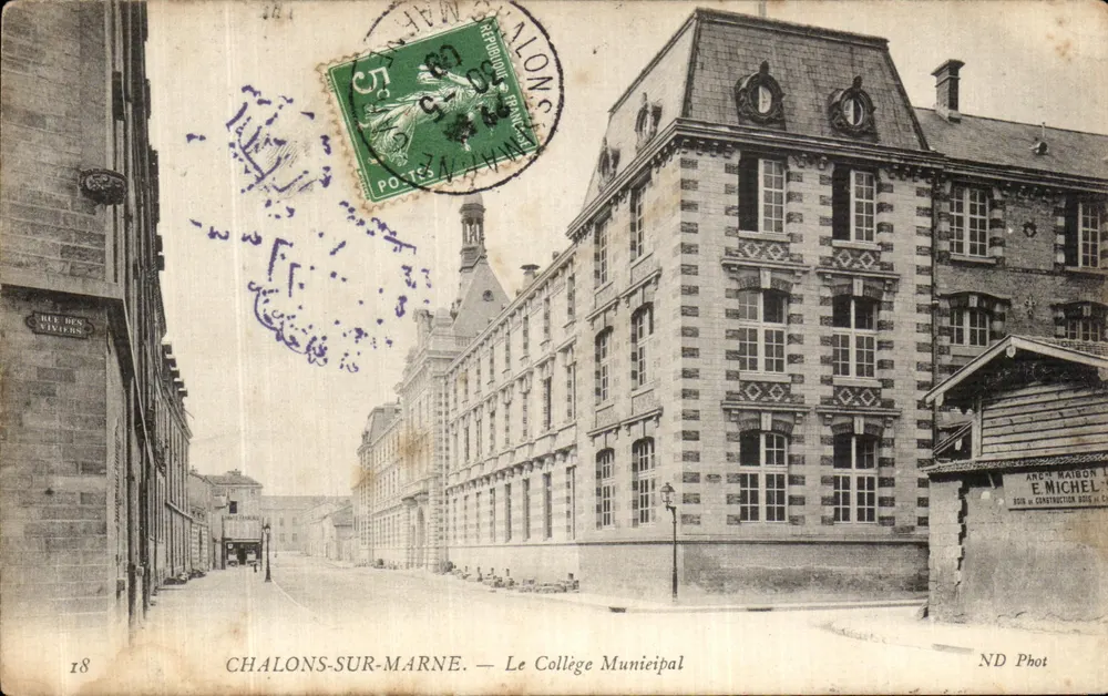 Chalons-sur-Marne — O Colégio Municipal — ND Phot - Frente