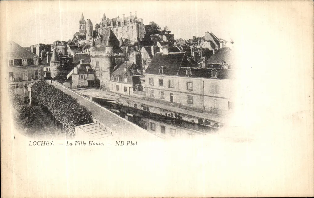 Loches — A Cidade Alta — ND Phot - Frente