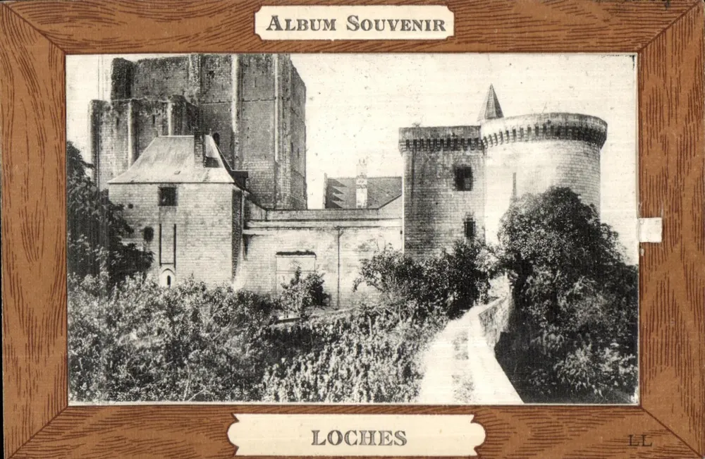Kasteel van Loches — Album Souvenir — LL - Voorkant