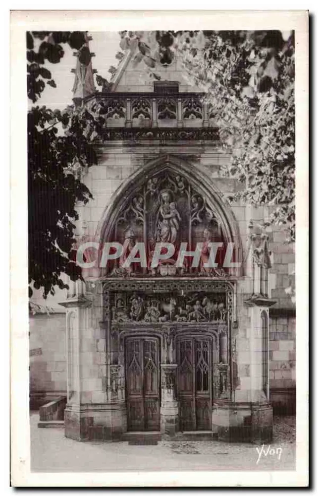 Tor der Kapelle Saint-Hubert — Château d'Amboise — errichtet von Charles VIII im 15. Jahrhundert - Vorderseite