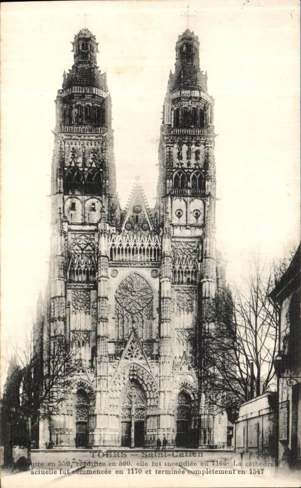 Tours — Saint-Catien — Catedral - Frente