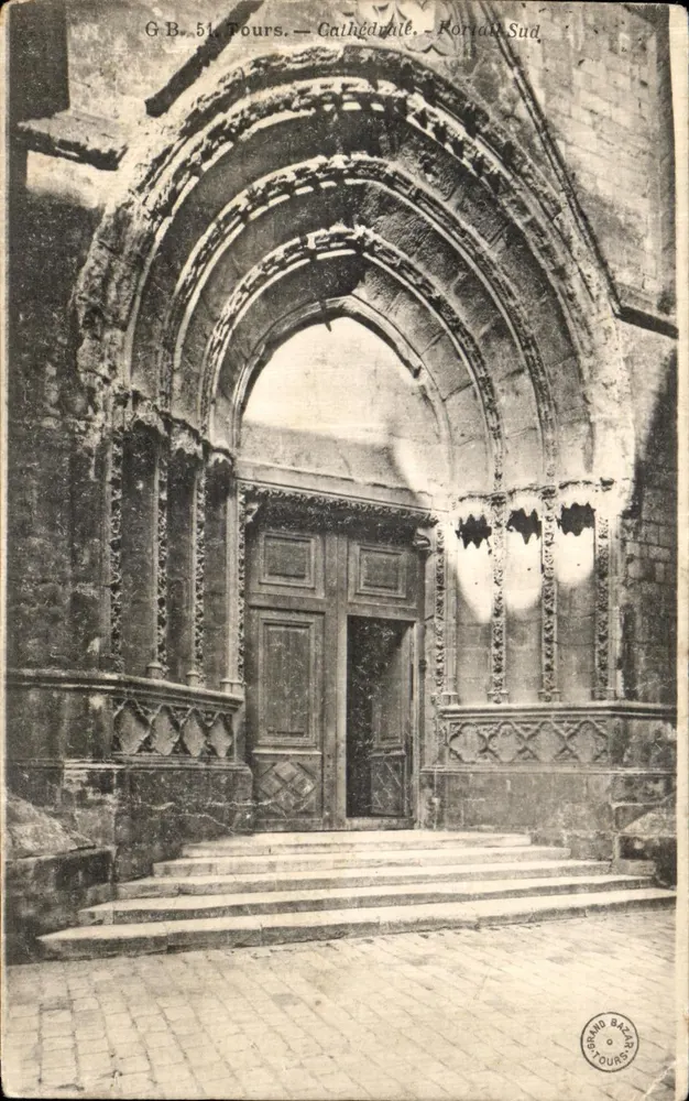 Tours — Catedral — Portal Sul - Frente