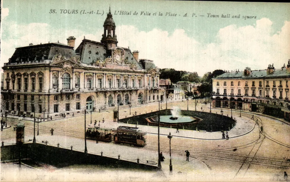 Tours (Indre-et-Loire) — Das Rathaus und der Platz — A. P. - Vorderseite