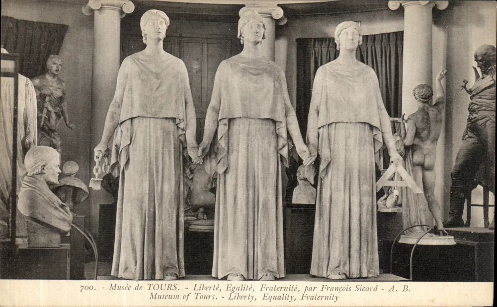 Museum von TOURS — Statuen der Freiheit, Gleichheit, Brüderlichkeit — von François Sicard — A. B. - Vorderseite