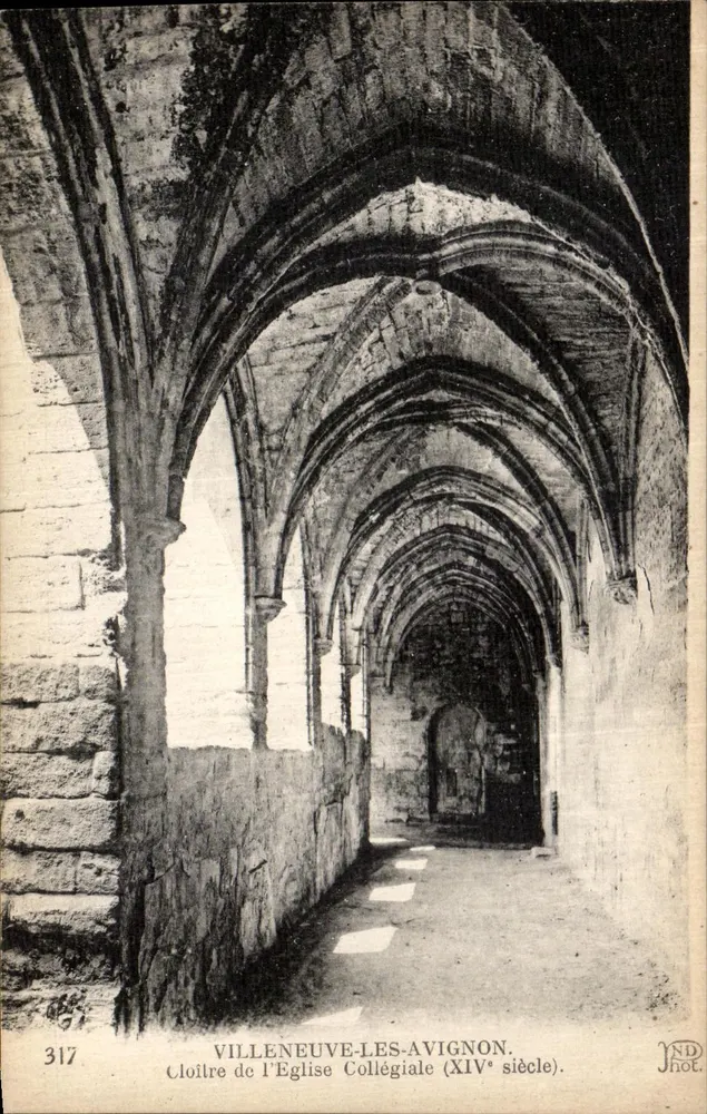 Kloster der Kollegiatkirche — Villeneuve-lès-Avignon — NDH phot. - Vorderseite