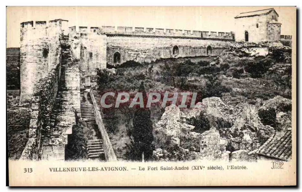 Villeneuve-lès-Avignon — Der Fort Saint-André (14. Jahrhundert), der Eingang — JND Fotografie - Vorderseite
